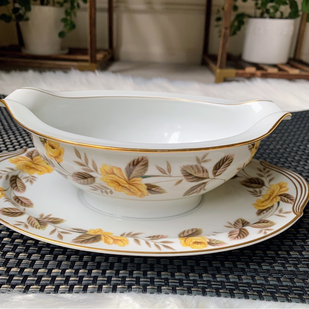 EUC Vintage Noritake Encino Gravy Boat Bowl with Attached Underplate